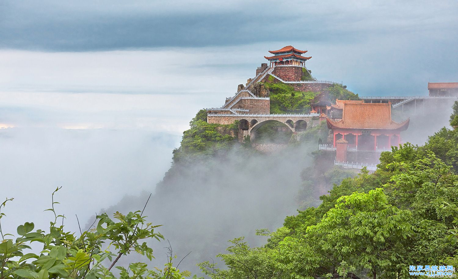 一组绝美图片素材：张家界五雷仙山和万福温泉景区