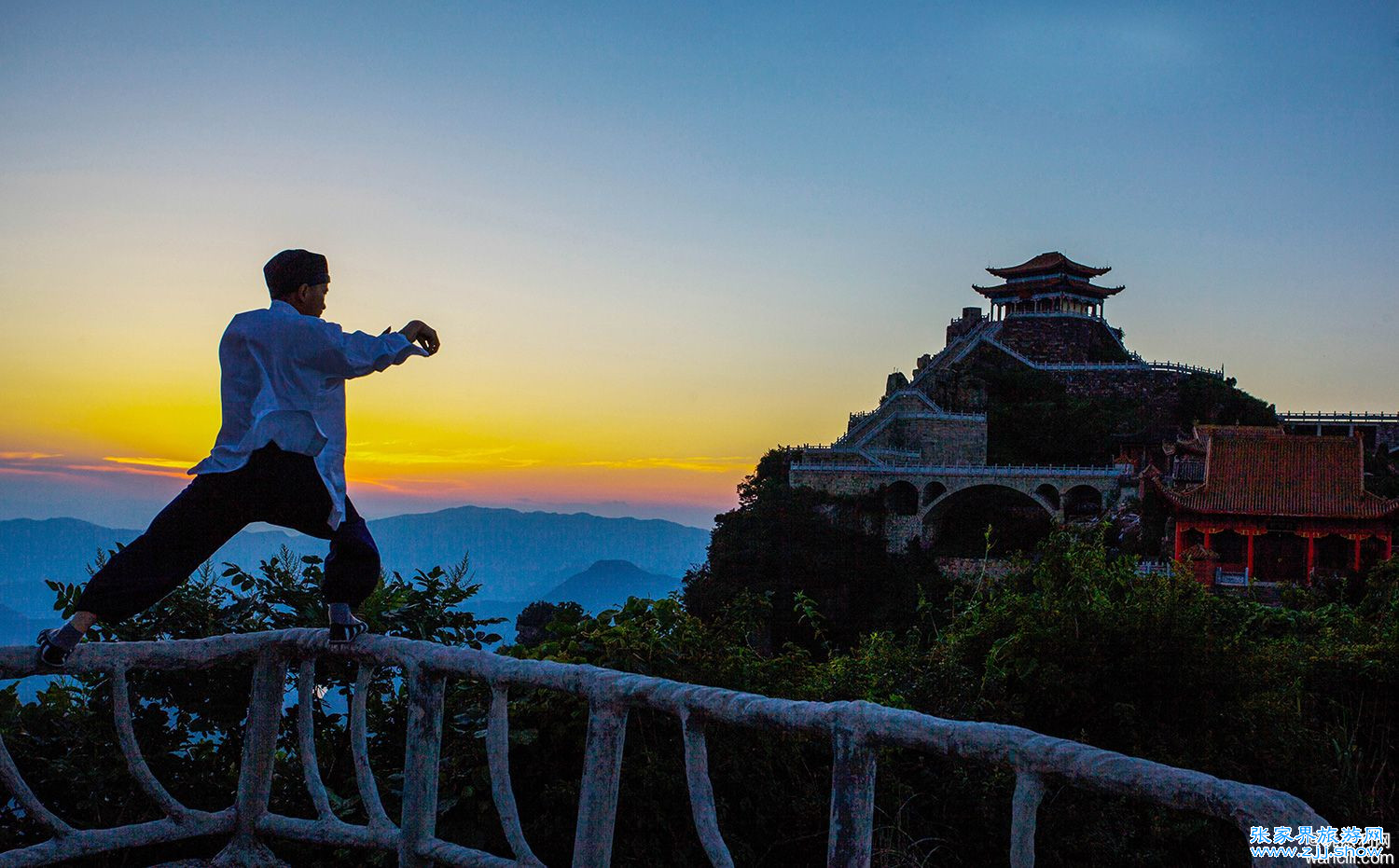 一组绝美图片素材：张家界五雷仙山和万福温泉景区