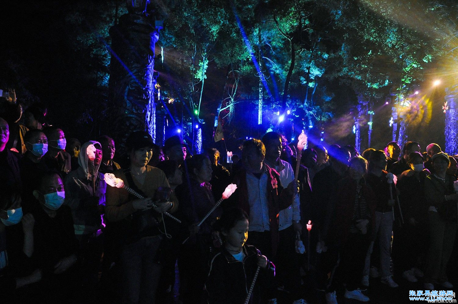 张家界禾田居九歌山鬼夜游景区，节目和光影效果都很棒！